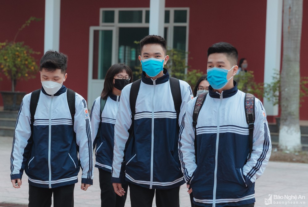 Từ ngày mai 27/11, học sinh Nghệ An bắt đầu được tiêm vacxin phòng Covid-19