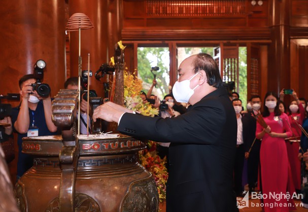 bna_dong_chi_nguyen_xuan_phuc1034645_12122021.jpg