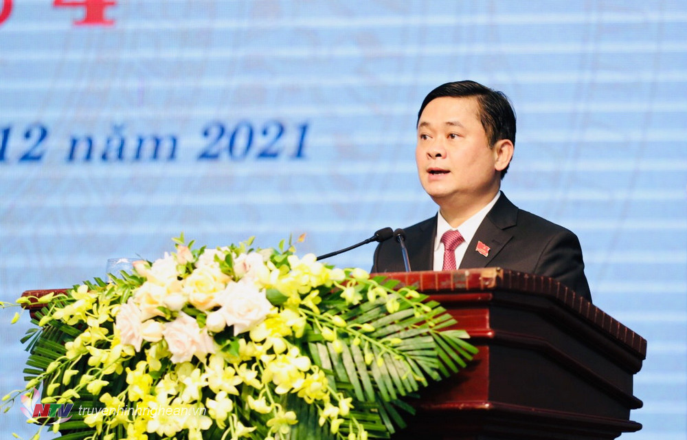 Tin tưởng và kỳ vọng Nghệ An sẽ tiếp tục có những bước phát triển vượt bậc mới, vững chắc trong năm 2022 (*)