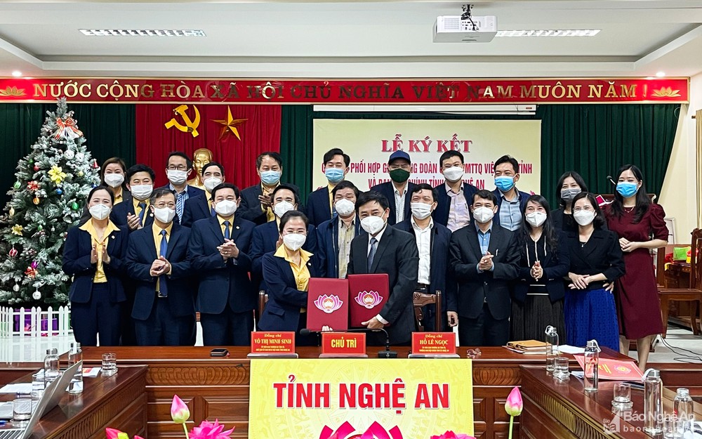 Ký kết Quy chế phối hợp công tác giữa Ban Nội chính Tỉnh ủy với Đảng đoàn Ủy ban MTTQ tỉnh