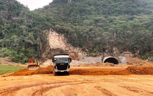 vnp_vat_lieu_cao_toc_11012022_20220111105758.jpg