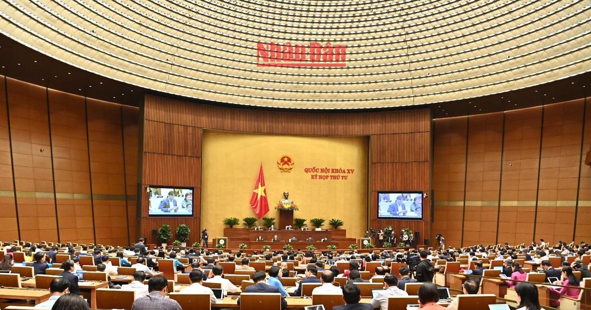 Hoàn thiện thể chế, chính sách, nâng cao năng lực cán bộ