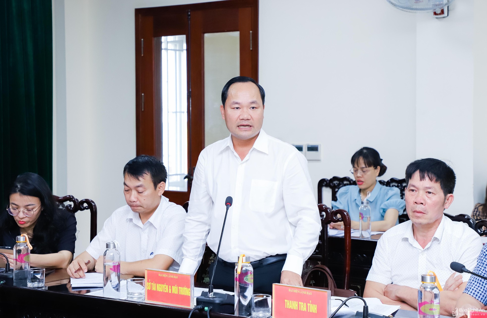 Chủ tịch UBND tỉnh Nghệ An Nguyễn Đức Trung tiếp công dân định kỳ tháng 11 ảnh 4