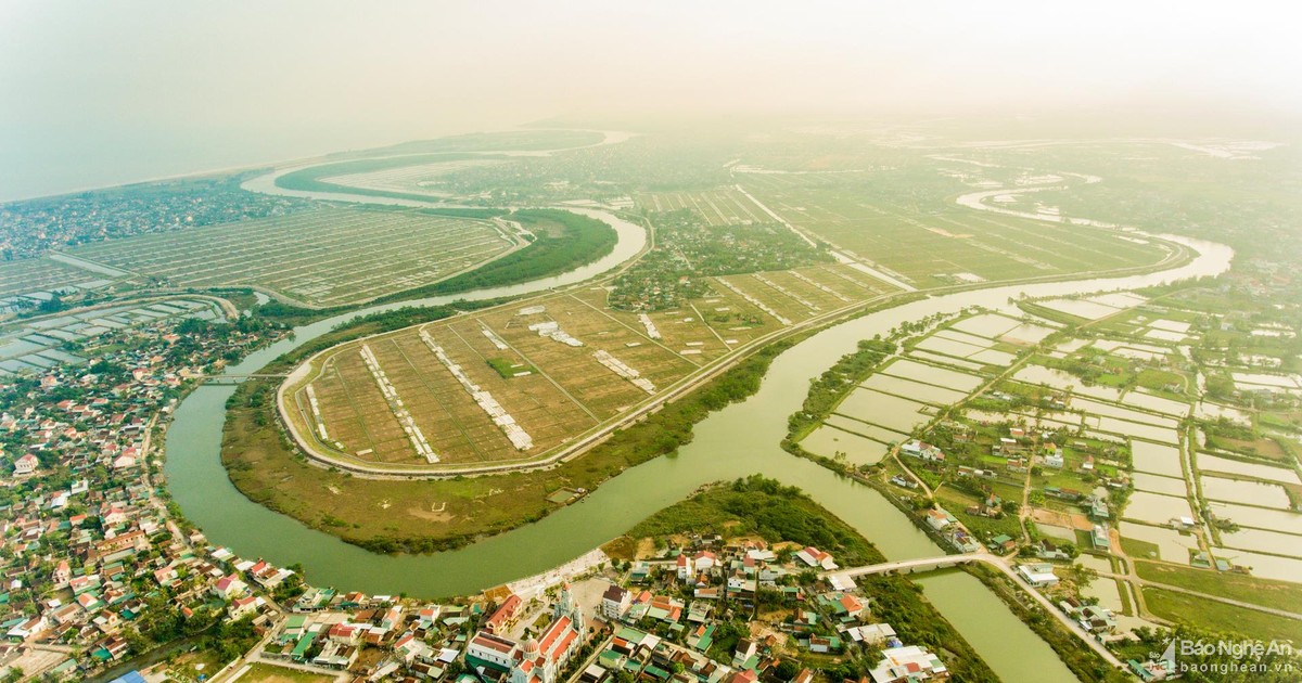 Xây dựng nông thôn hiện đại và nông dân văn minh theo tinh thần Nghị quyết Đại hội XIII của Đảng