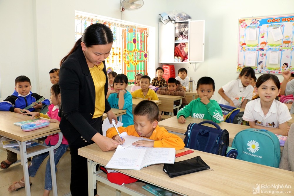 bna-gio-hoc-cua-hoc-sinh-truong-thcs-thi-tran-muong-xen-ky-son-4782.jpg