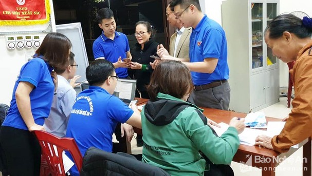 bna_doan_thanh_nien_bhxh_tinh_huong_dan_nguoi_dan_cai_ung_dung_vssid8976089_2822022.jpg
