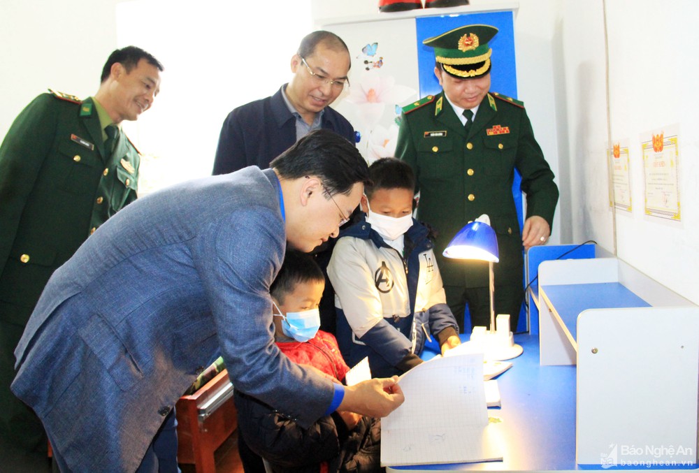 bna_trung_uong_doan_thanh_quynh7923105_232022.jpg