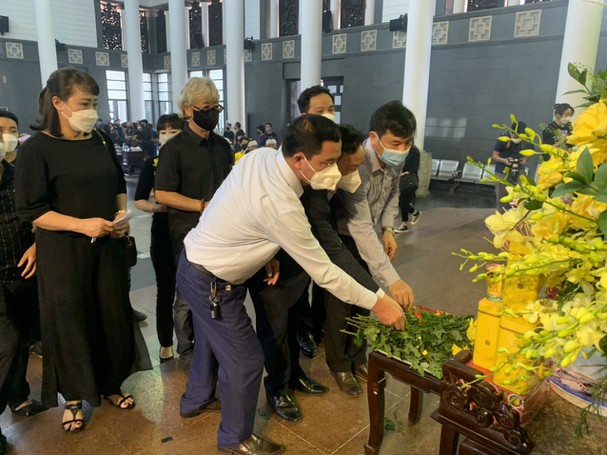 lanh_dao_huyen_yen_thanh9746450_2632022.jpg