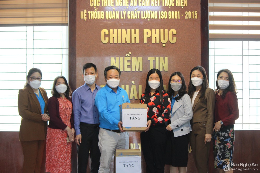 bna_vien_chuc_ho_tro_covidbna_33805783_932022.jpg