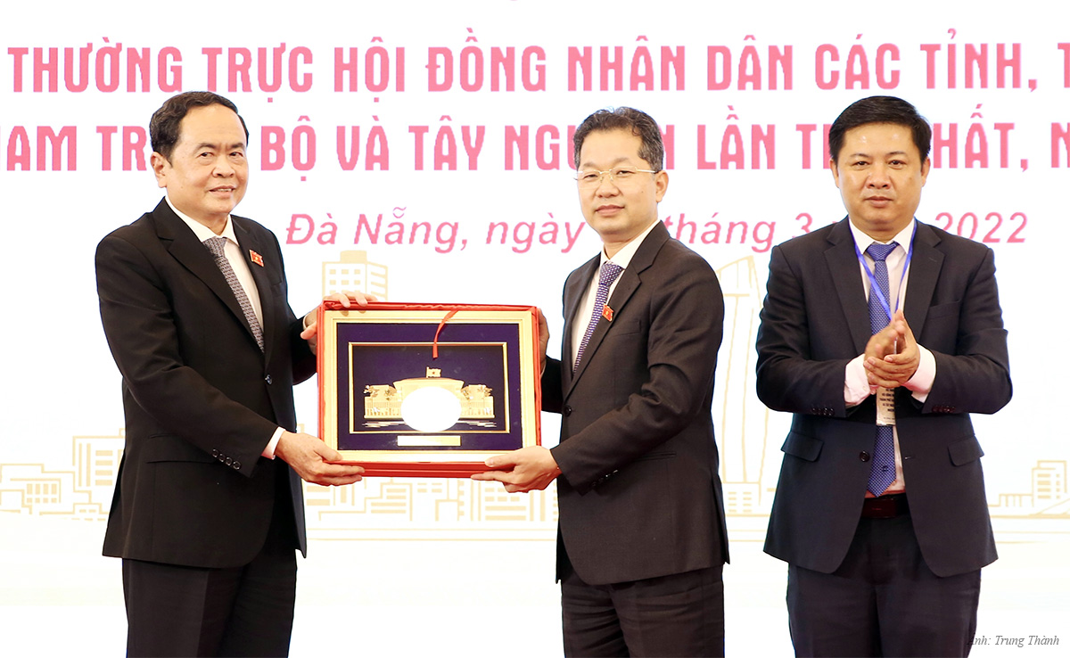 20220306195346hoi-nghi-a8.jpg