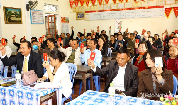 bna__dai_hoi_chi_bo_khoi_6_ben_thuy2330353_832022.jpg
