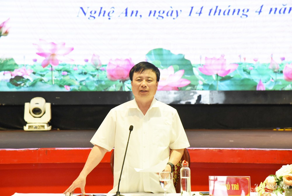 bna_hop_bao_2_anh_tg8264062_1442022.jpg