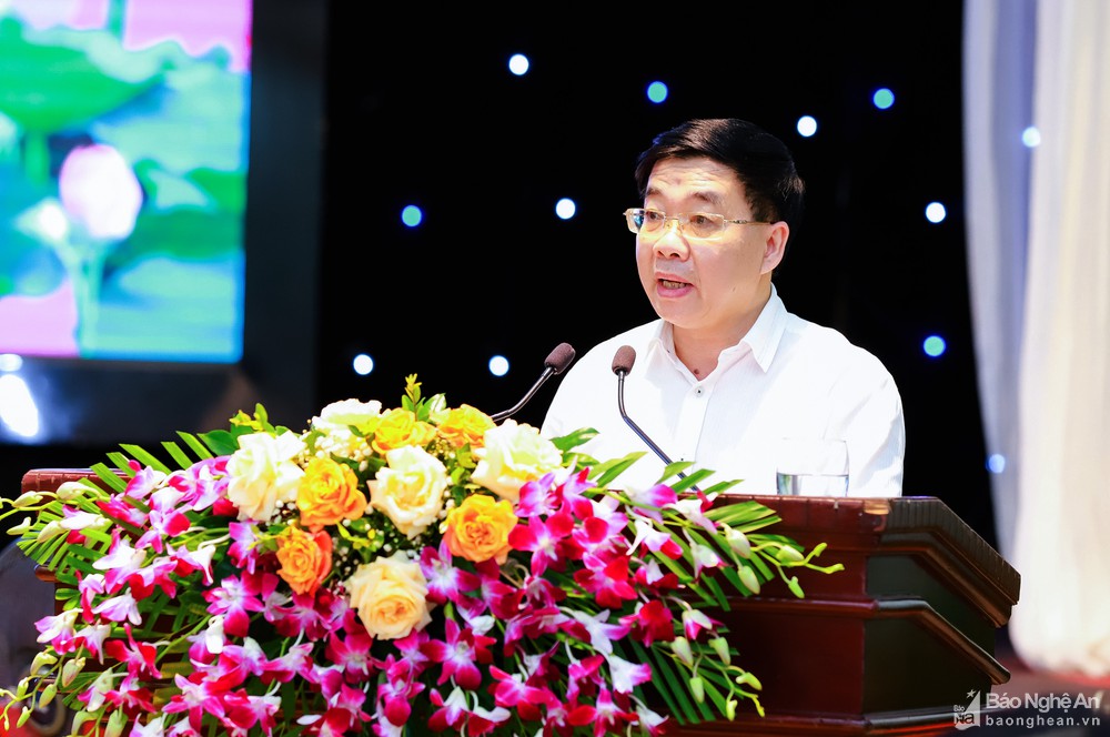 bna_hoi-thao-khoa-hoc-dong-chi-phan-dang-luu-voi-cach-mang-viet-nam-va-que-huong-nghe-an-hinh-anh-7.jpg