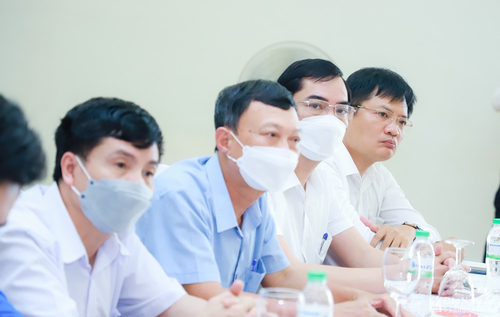 bna_hoi-thao-khoa-hoc-dong-chi-phan-dang-luu-voi-cach-mang-viet-nam-va-que-huong-nghe-an-hinh-anh-8.jpg