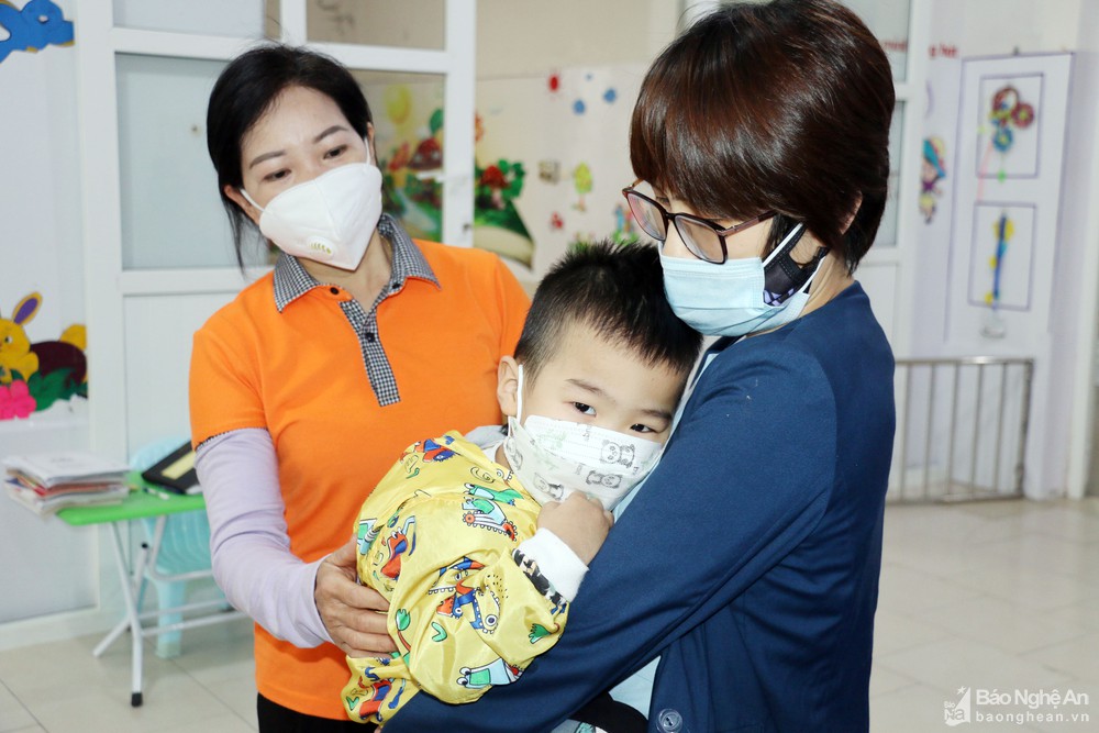 bna_anh__mhjpeg_97891723_442022.jpg