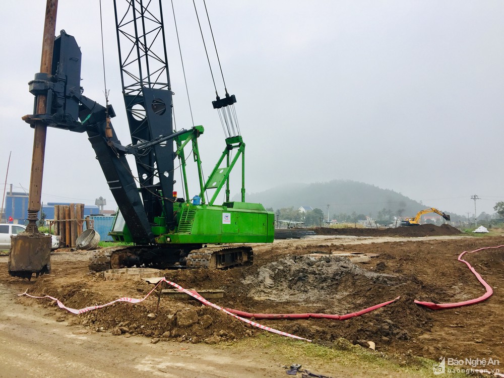 Dự án đường ven biển đi qua 5 huyện, thị Nghệ An được cam kết giải ngân hết trong năm 2022