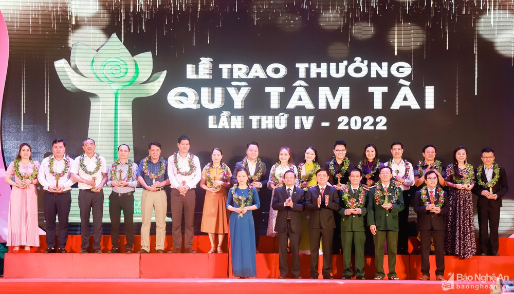 Quỹ Tâm Tài Nghệ An vinh danh 79 tập thể, cá nhân tiêu biểu