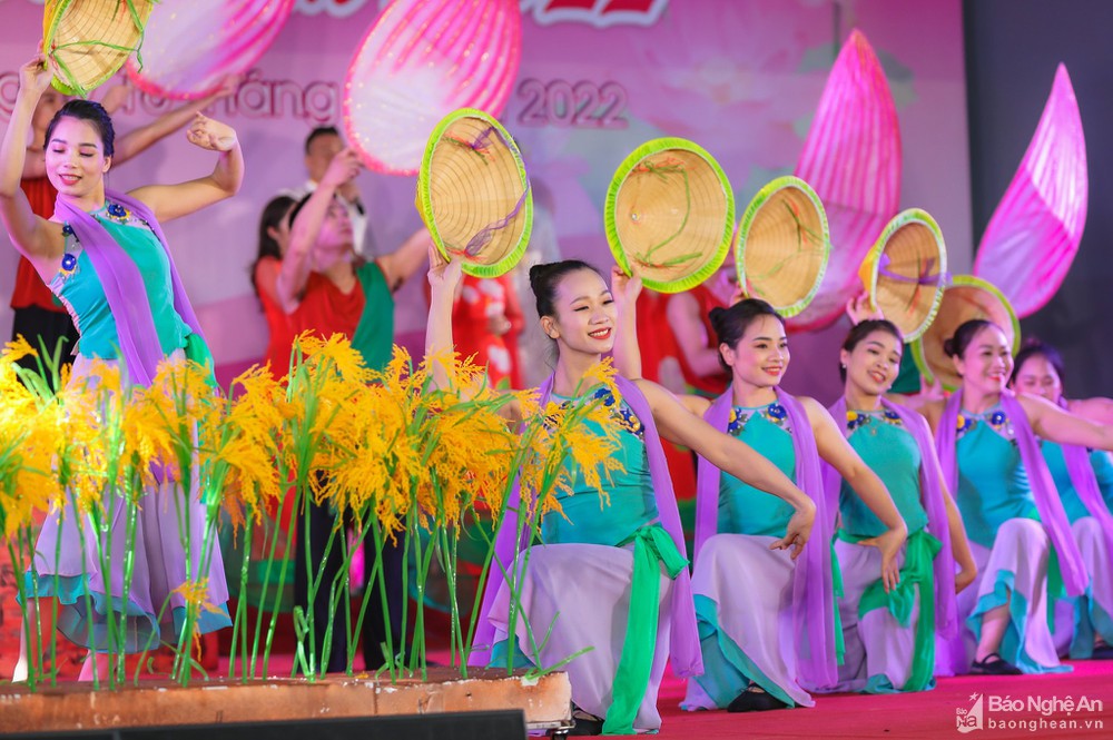 Nghệ An: Hơn 500 diễn viên tham gia Liên hoan Tiếng hát Làng Sen năm 2022