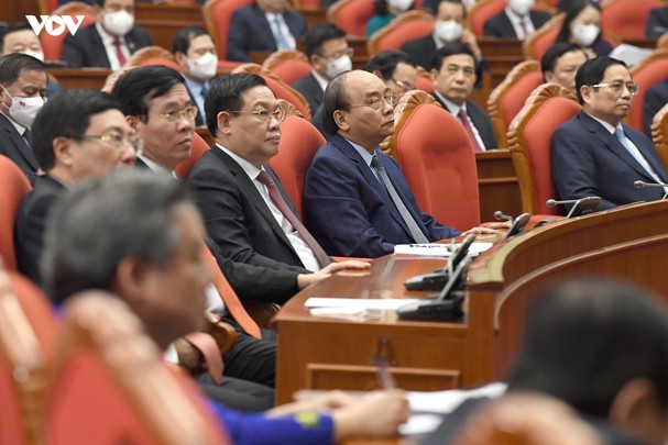 hoi_nghi_trung_uong_43810110_452022--n1.jpg