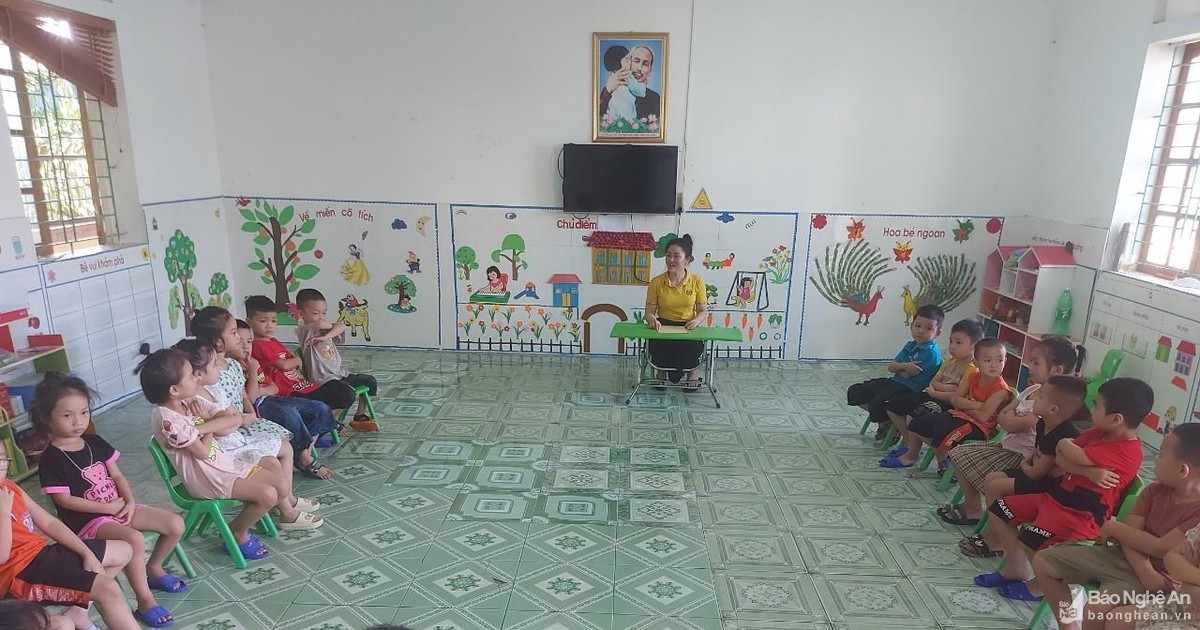 Tháo gỡ vướng mắc, giải quyết chế độ cho hơn 1.700 giáo viên hợp đồng ở Nghệ An