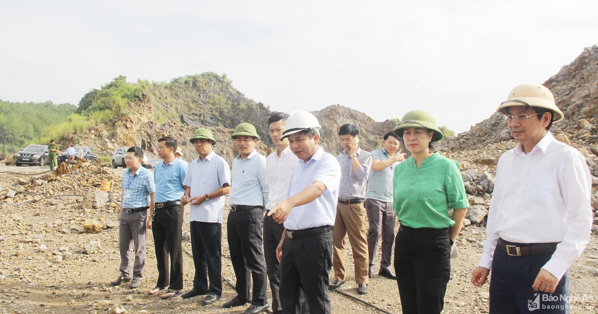HĐND tỉnh giám sát công tác quản lý khoáng sản tại huyện Quỳnh Lưu