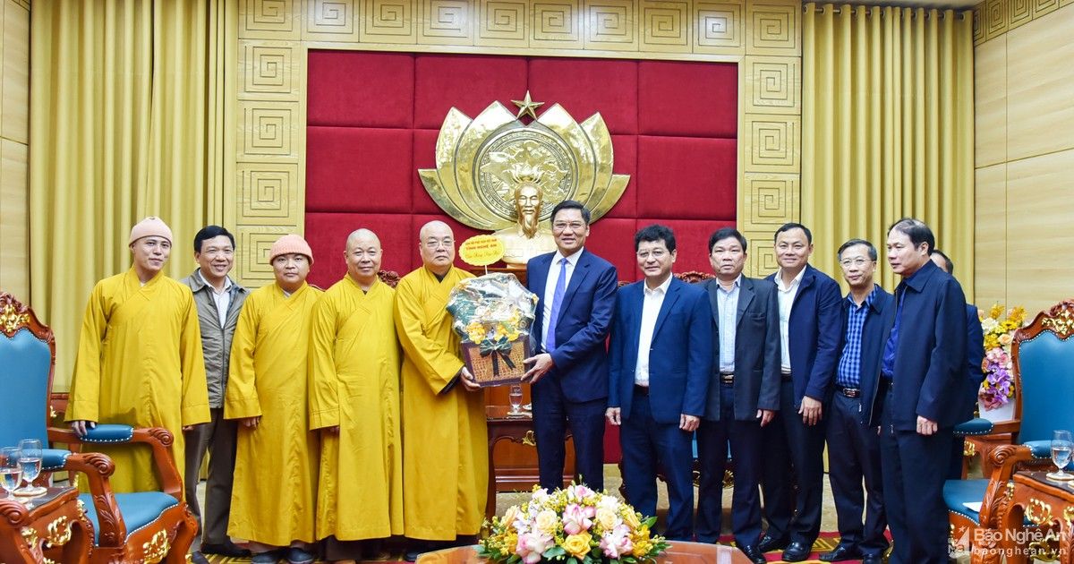 Ban Trị sự Giáo hội Phật giáo Việt Nam tỉnh Nghệ An chúc Tết tỉnh Nghệ An