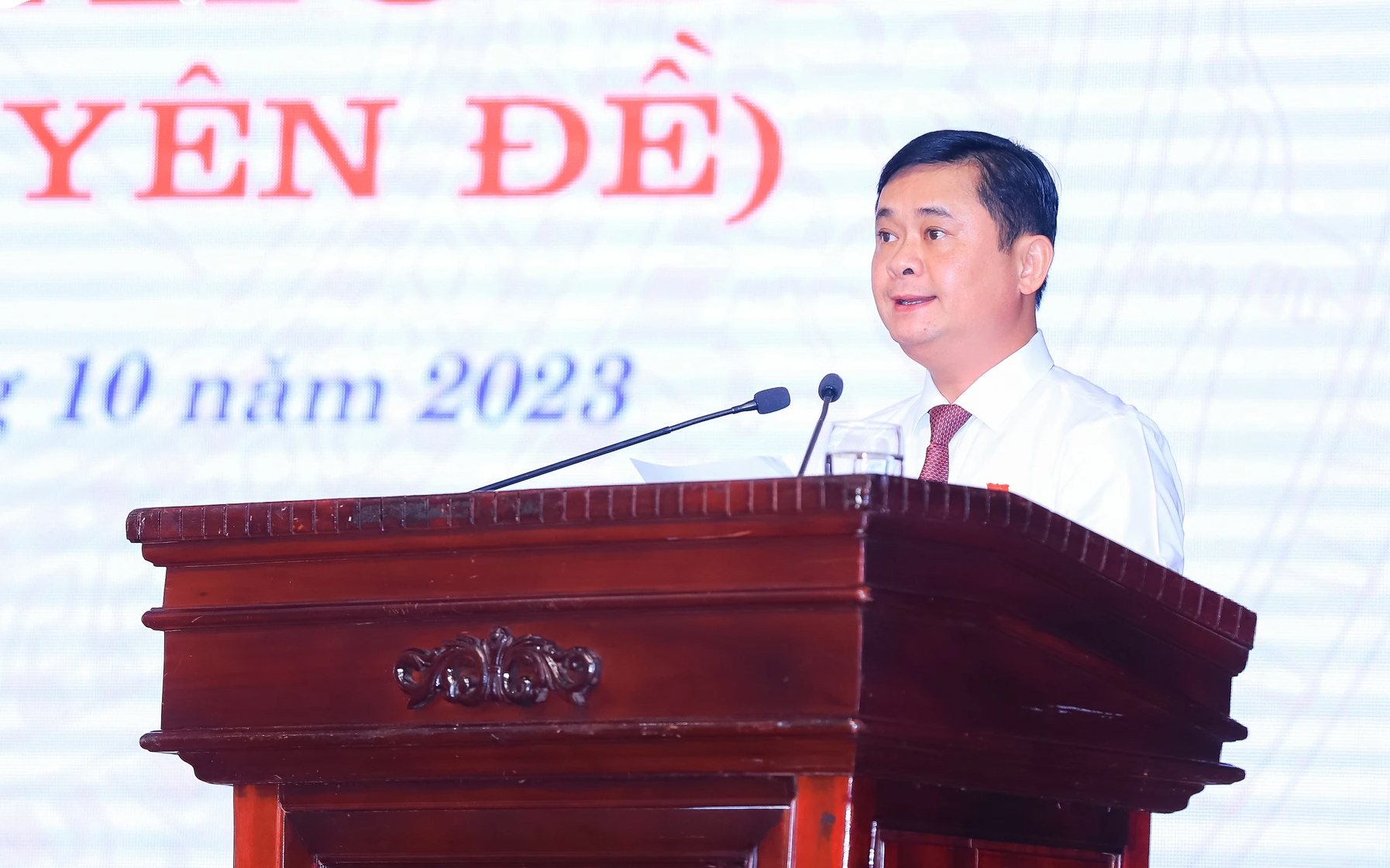 Quyết liệt thực hiện đạt kết quả cao nhất các chỉ tiêu kế hoạch phát triển kinh tế - xã hội năm 2023 *