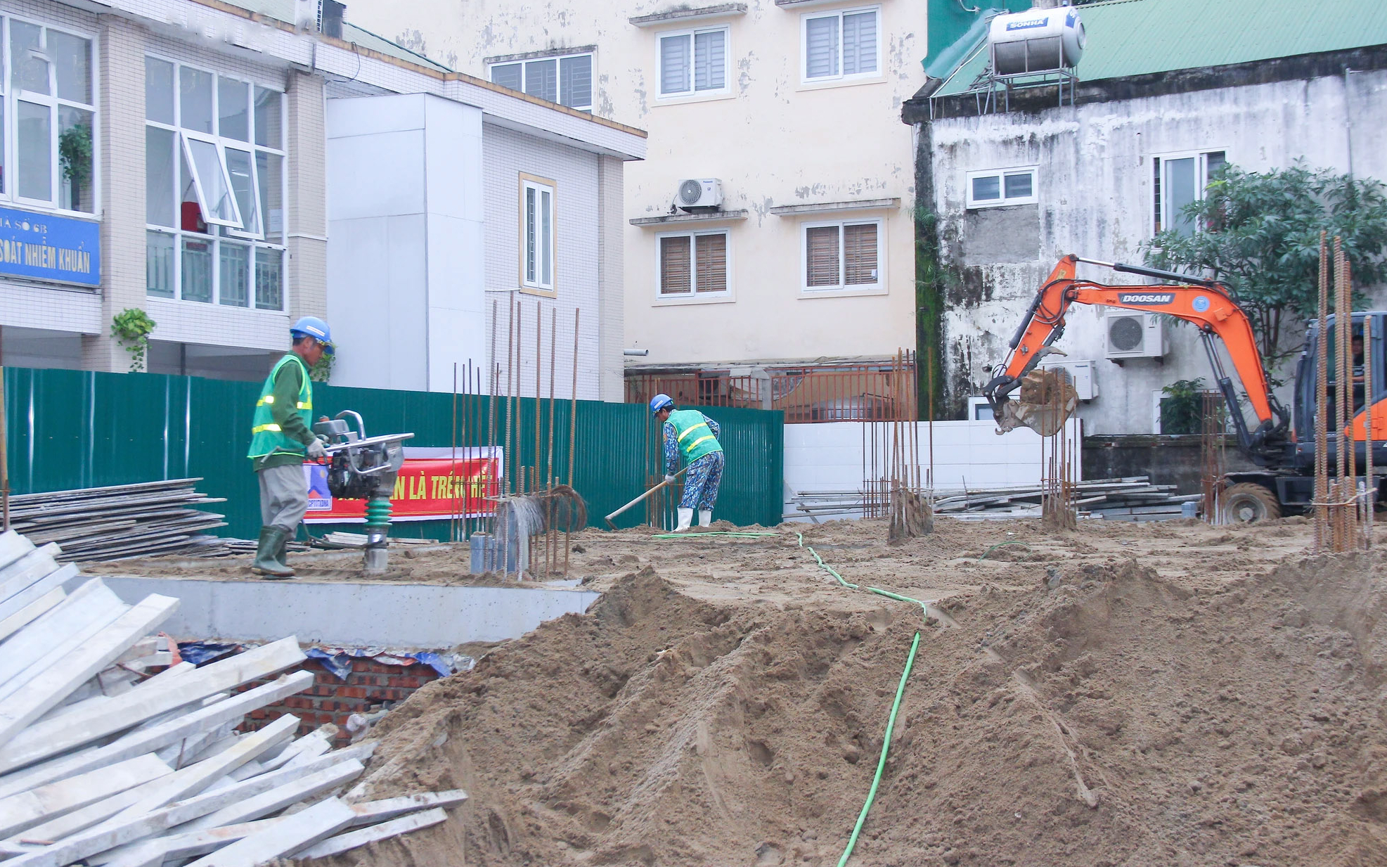 Đoàn Đại biểu Quốc hội tỉnh Nghệ An đề nghị đẩy nhanh tiến độ thi công, giải ngân các công trình, dự án thuộc chương trình phục hồi kinh tế - xã hội