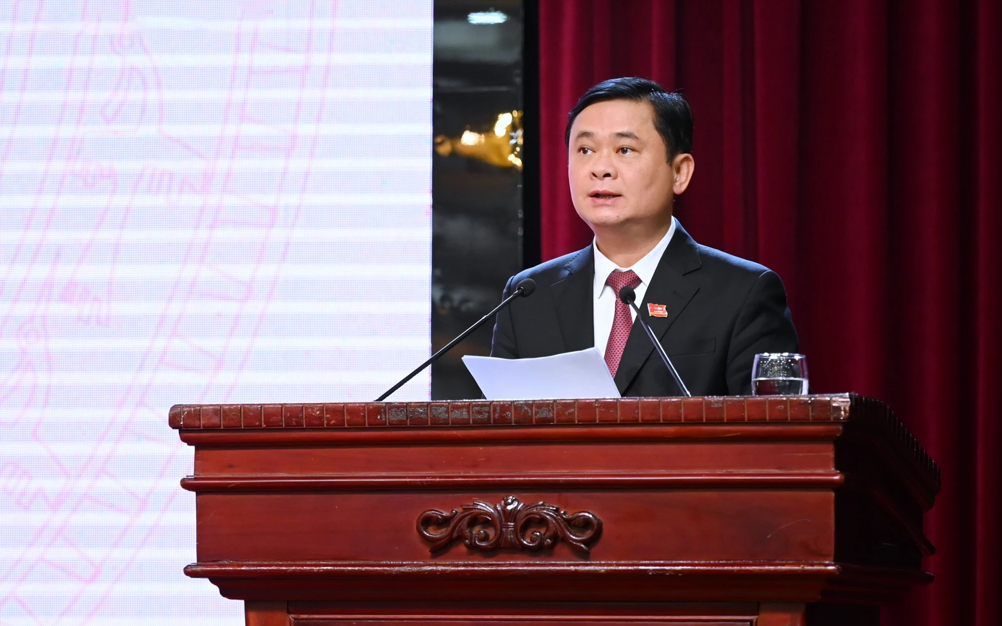 Nắm bắt thời cơ, vượt qua thách thức, hoàn thành cao nhất kế hoạch phát triển kinh tế - xã hội năm 2024