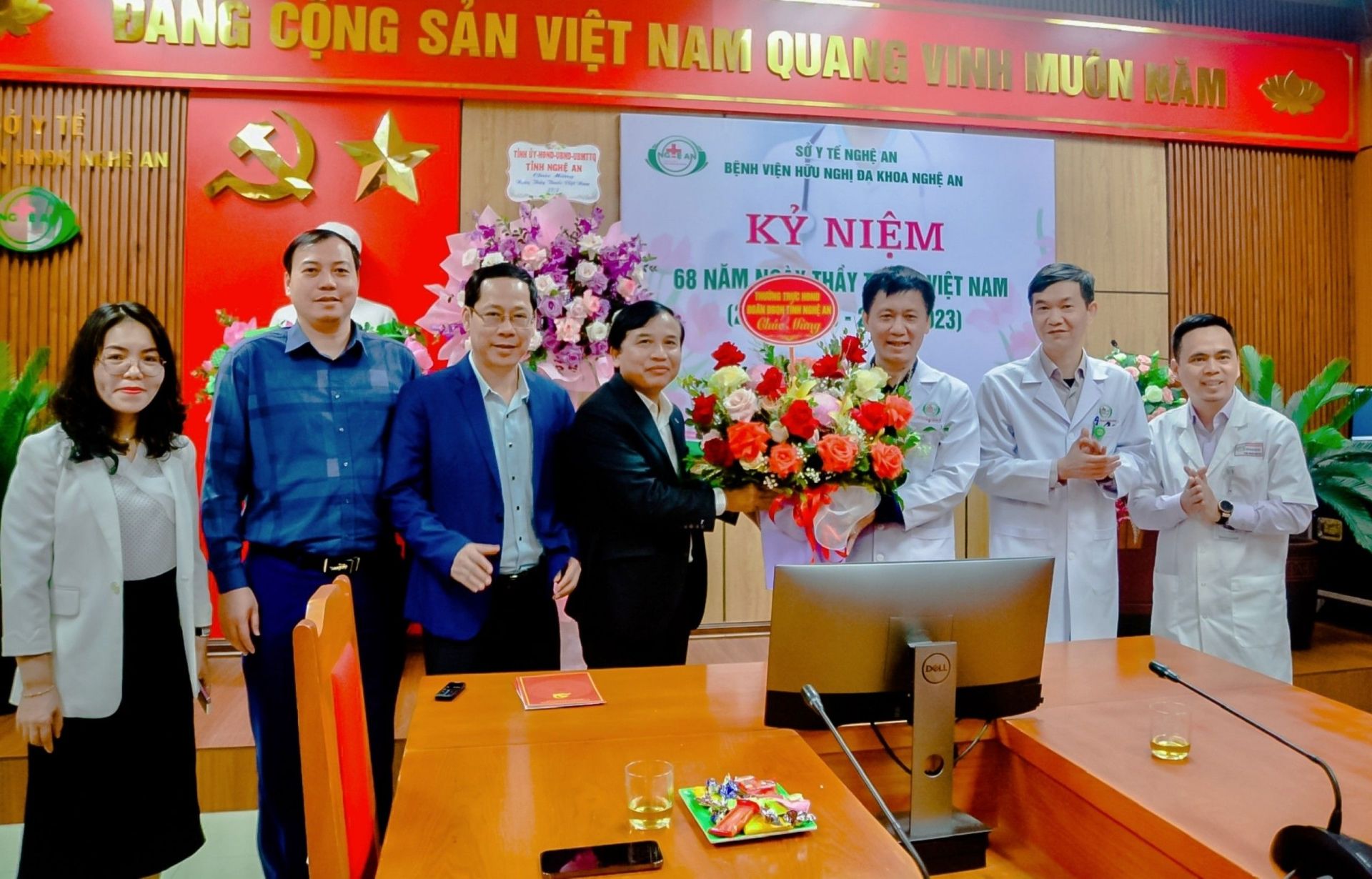 benh-vien-huu-nghi-a-khoa-tinh.jpg