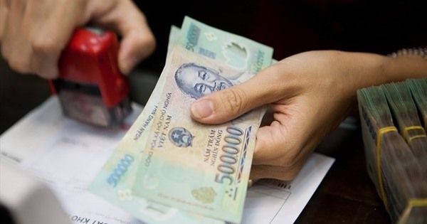 Đối với người lao động, tiền lương phải đủ sống!