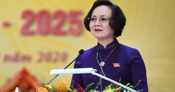 Đề xuất tăng biên chế cán bộ, công chức cấp xã; 'mạnh tay' sắp xếp nhân sự dôi dư