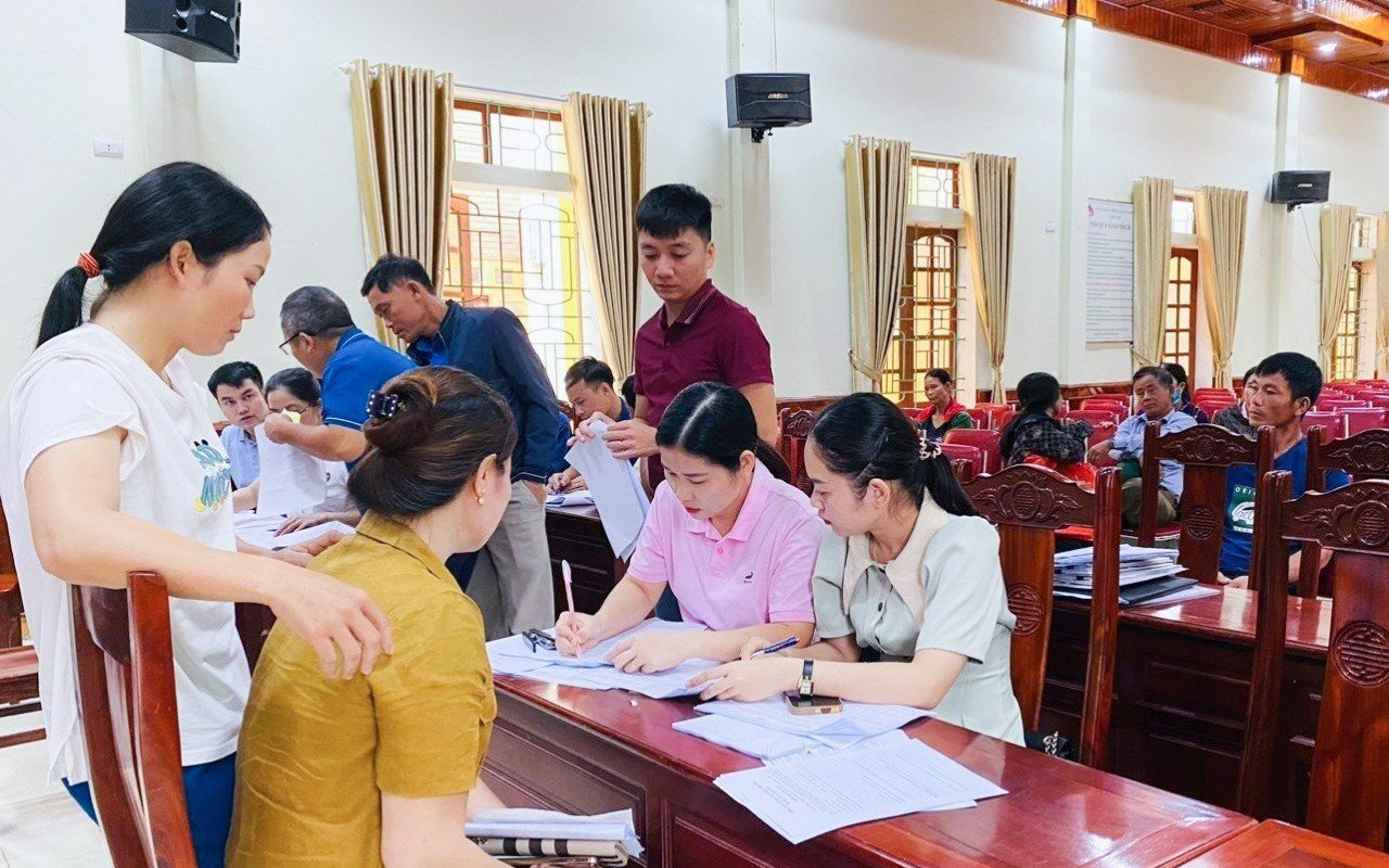 Tháo gỡ từng vướng mắc trong cấp giấy chứng nhận quyền sử dụng đất cho người dân