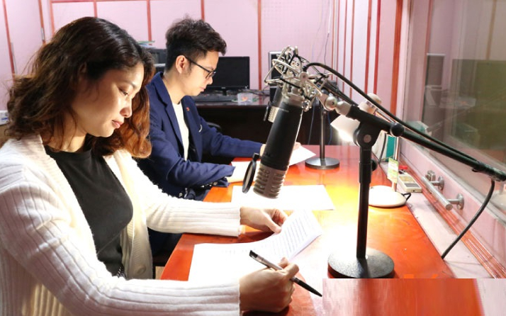 Sở Nội vụ trả lời cử tri Hồ Thị Thủy, Trung tâm Văn hóa, Thể thao và Truyền thông huyện Quỳnh Lưu về yêu cầu chứng chỉ đối với viên chức