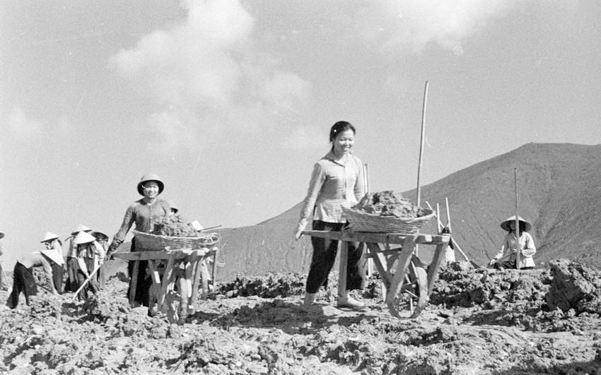 Sở Lao động–TB và XH trả lời kiến nghị của cử tri Ngô Thị Kim Quy, Chủ tịch Hội cựu Thanh niên xung phong xã Nghĩa Tiến, thị xã Thái Hòa về trợ cấp cho cựu Thanh niên xung phong có hoàn cảnh khó khăn