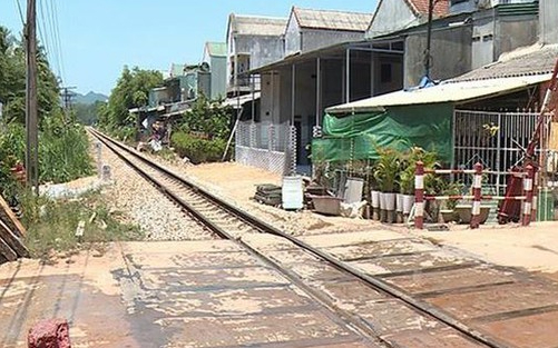 Bộ Giao thông vận tải trả lời kiến nghị cử tri về việc di dời tuyến đường dây thông tin, tín hiệu đường sắt trong khu dân cư