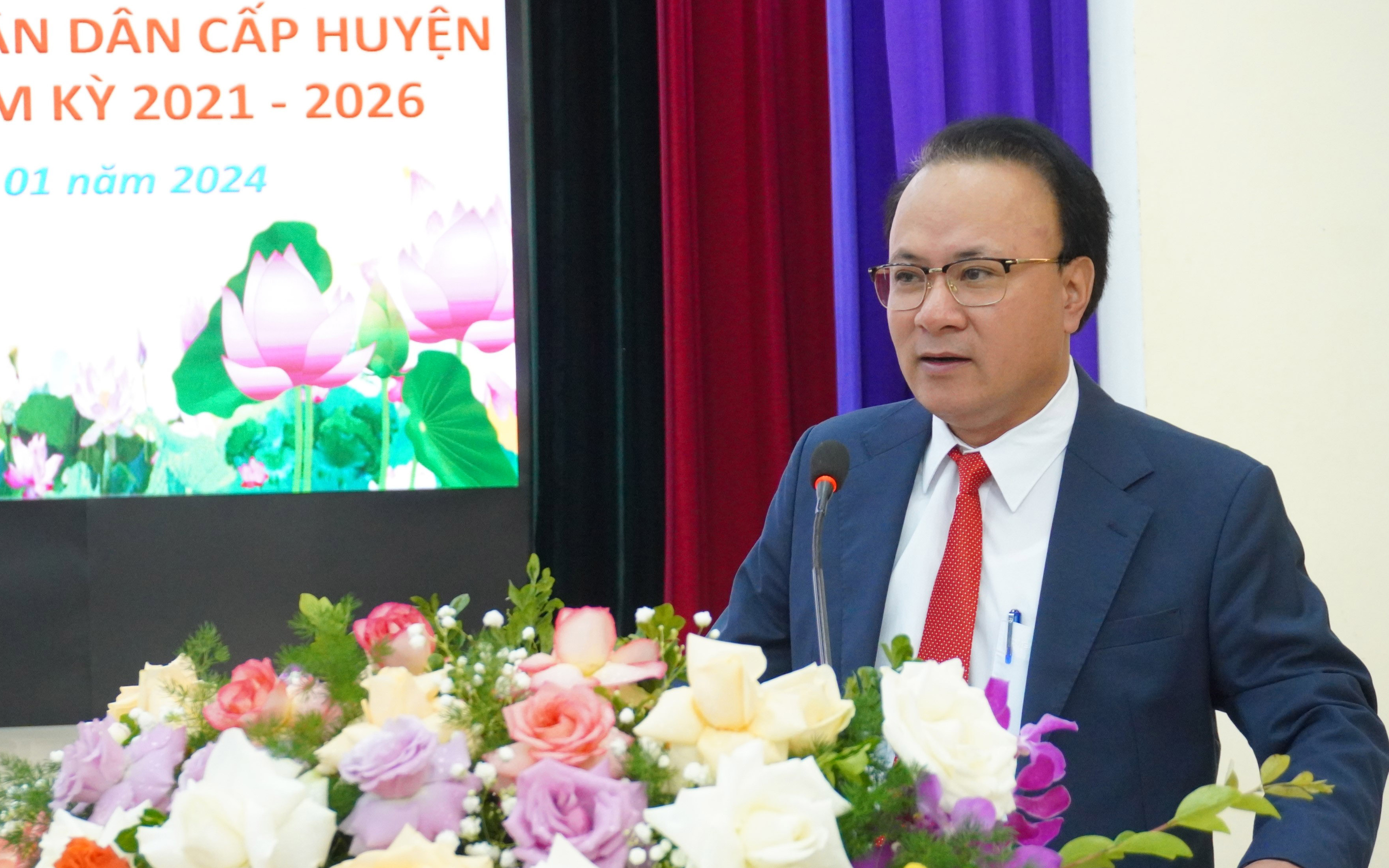 Phó Chủ tịch Thường trực HĐND tỉnh: Nâng cao vai trò, trách nhiệm của cơ quan dân cử, đại biểu dân cử để thực sự là cầu nối của chính quyền với cử tri ( *)