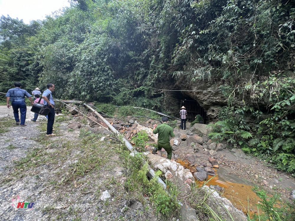 UBND tỉnh trả lời kiến nghị cử tri huyện Quế Phong về việc giải quyết dứt điểm việc xâm canh lấn chiếm đất rừng