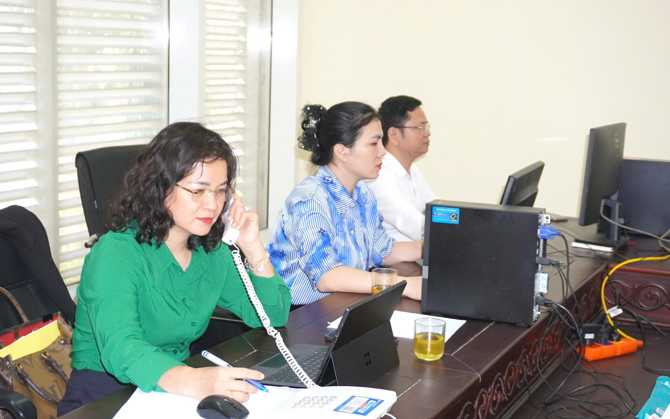 10 cử tri phản ánh, kiến nghị trong ngày khai mạc Kỳ họp thứ 25, HĐND tỉnh