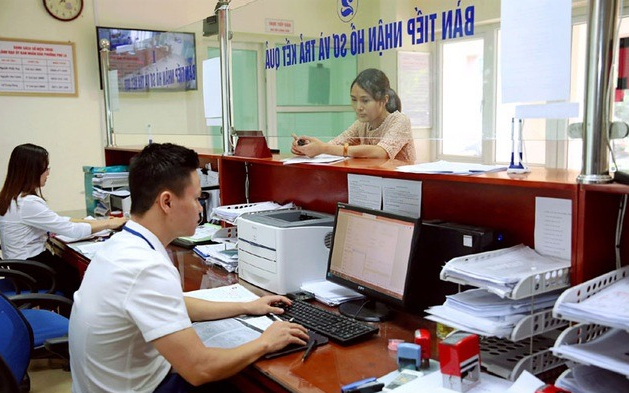 Giao 3.212 biên chế công chức trong cơ quan, tổ chức hành chính và phê duyệt 57.820 người làm việc hưởng lương từ ngân sách trong đơn vị sự nghiệp công lập năm 2025