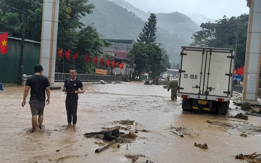 Sở Xây dựng trả lời kiến nghị cử tri thị trấn Mường Xén, huyện Kỳ Sơn về việc nâng cấp công suất nhà máy nước