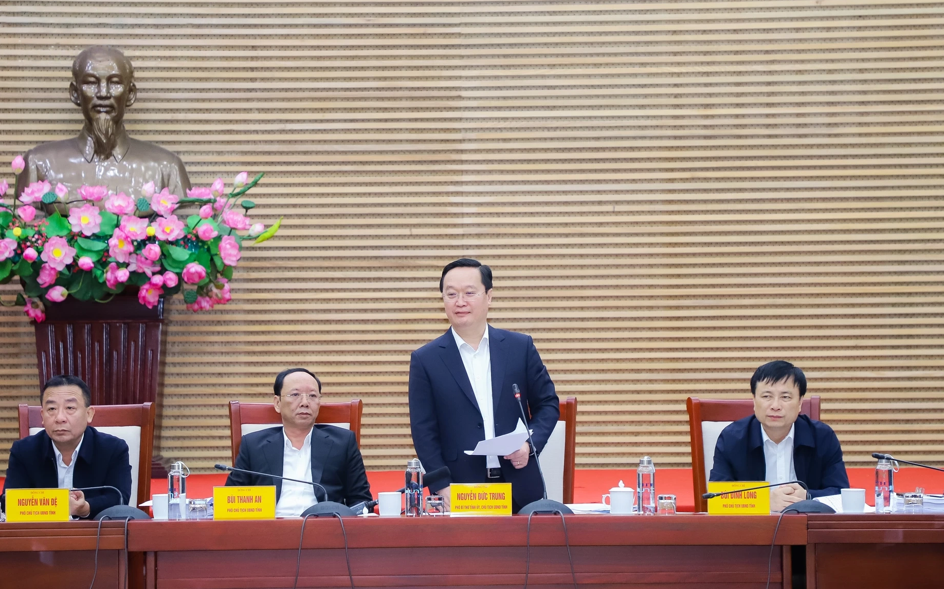 Chủ tịch UBND tỉnh: Tập trung thực hiện các nhiệm vụ trọng tâm, không để chậm trễ