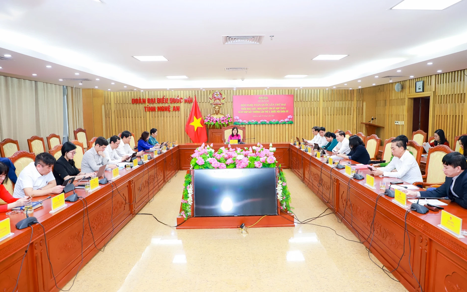 Hội nghị toàn quốc lần thứ hai triển khai luật, nghị quyết của Kỳ họp thứ 6 và Kỳ họp bất thường lần thứ 5, Quốc hội khóa XV