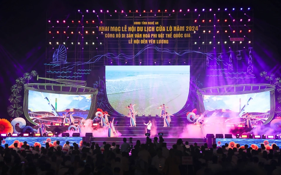 Khai hội du lịch Cửa Lò năm 2024 và công bố di sản phi vật thể quốc gia Lễ hội Đền Yên Lương