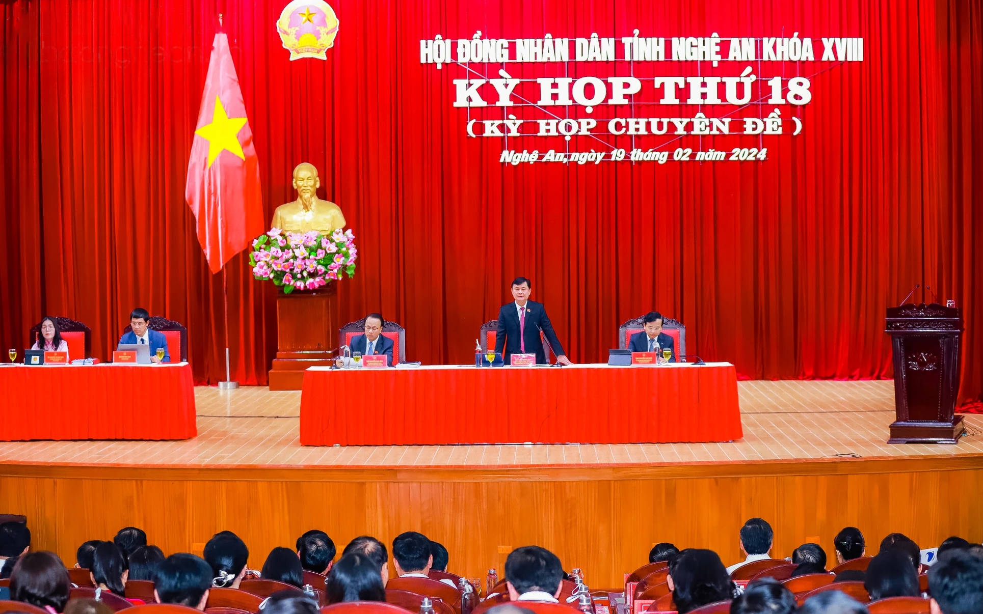 Thường trực HĐND tỉnh Nghệ An thông báo triệu tập kỳ họp chuyên đề