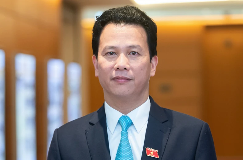 dang-quoc-khanh-4193.jpg.webp