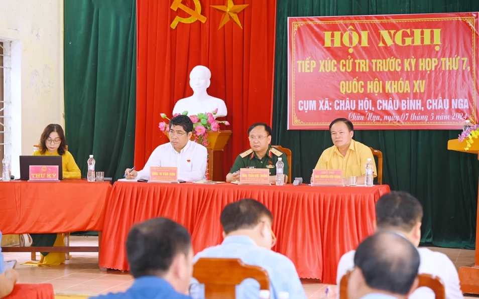 Cử tri Quỳ Châu kiến nghị sớm hoàn thành khu tái định cư cho các hộ dân bị ảnh hưởng bởi Dự án Hồ chứa nước Bản Mồng