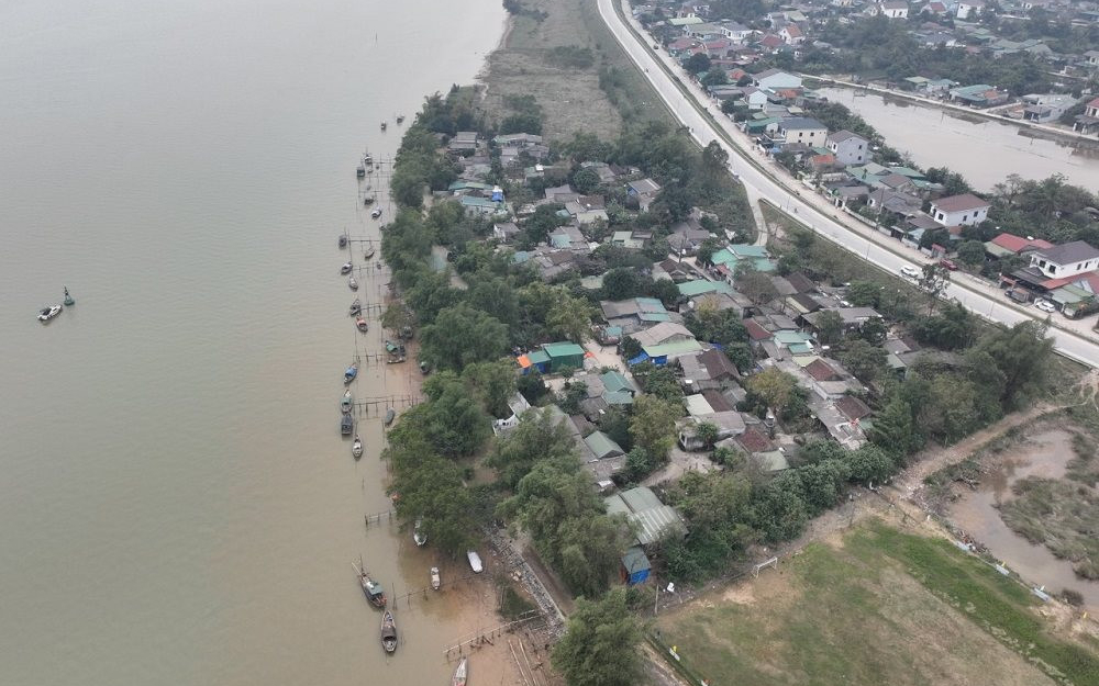 Cử tri đề nghị đẩy nhanh tiến độ thực hiện các thủ tục cấp đất tái định cư xóm Hòa Lam, xã Hưng Hòa