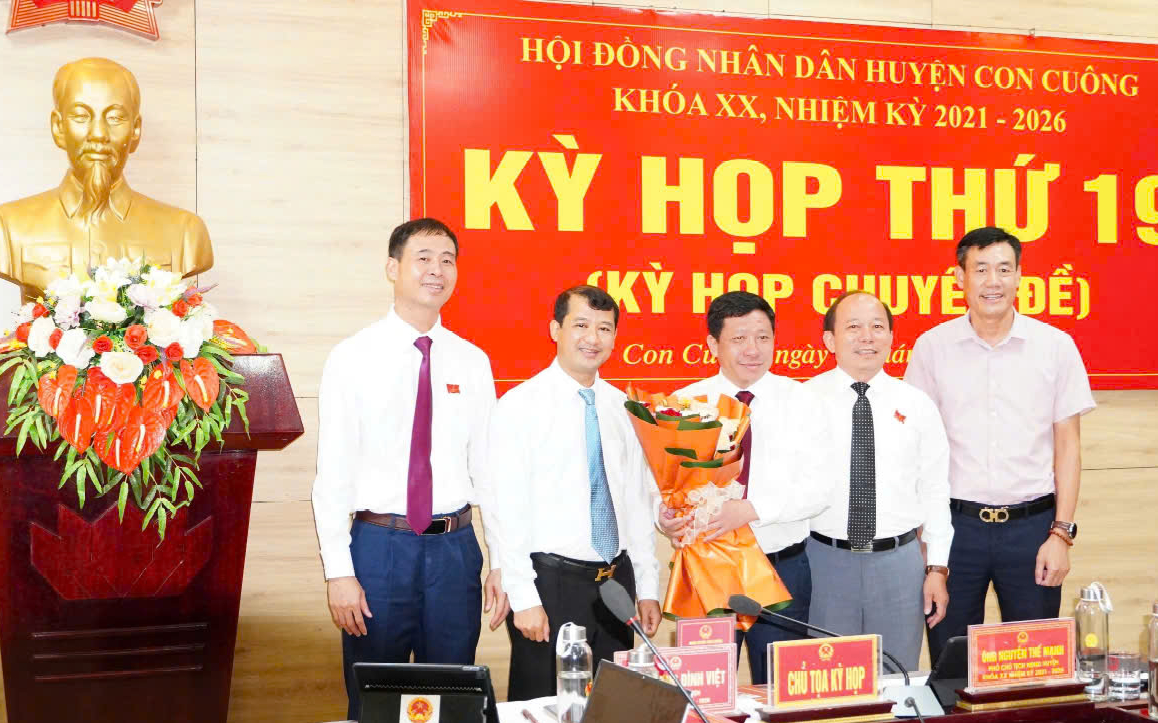 Kỳ họp thứ 19 HĐND huyện Con Cuông quyết định một số nội dung quan trọng thuộc thẩm quyền của HĐND huyện