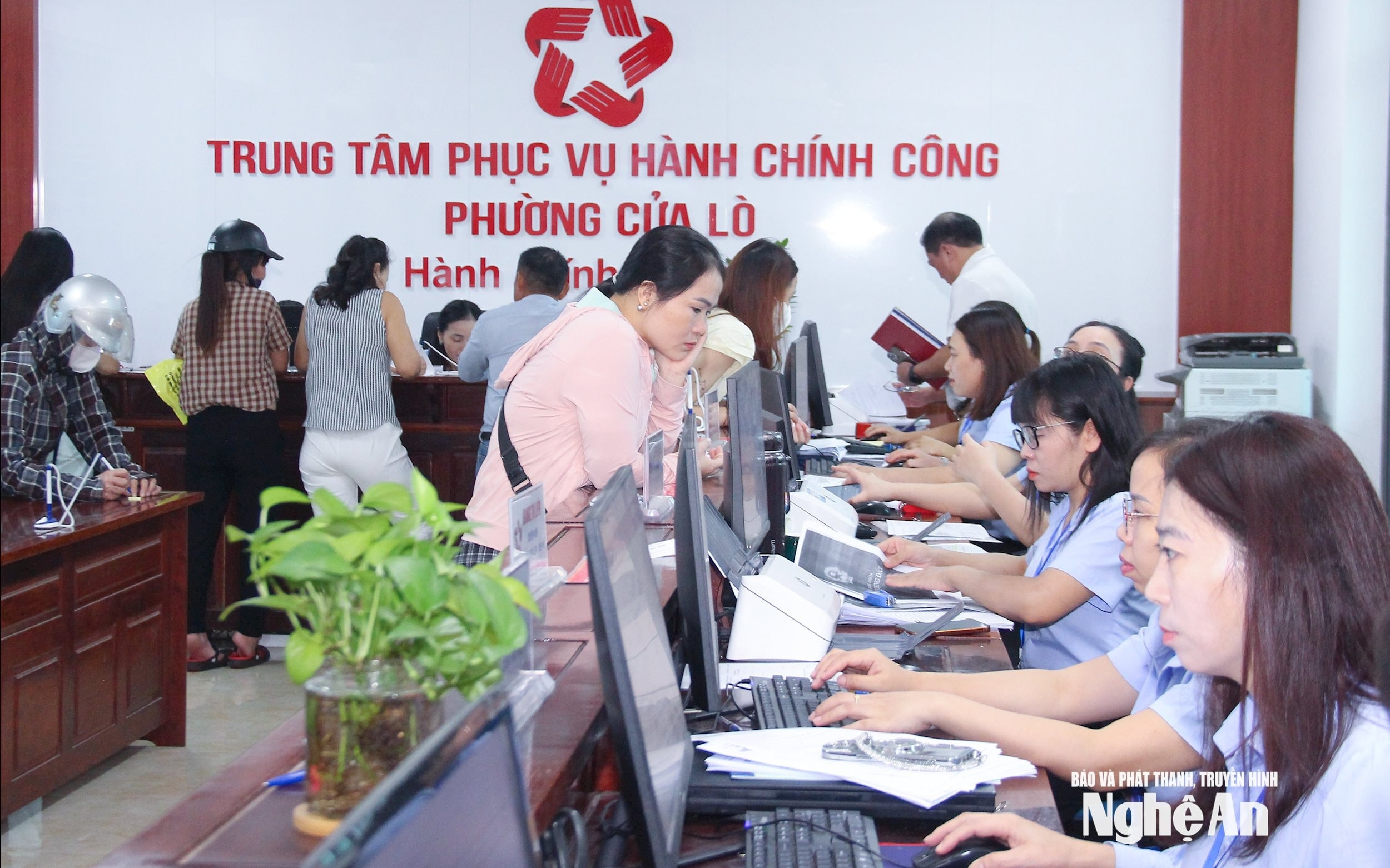 Quy định số lượng cấp phó tại các phòng chuyên môn cấp xã